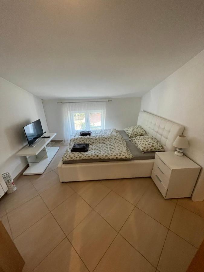 Christine Apartment Umag